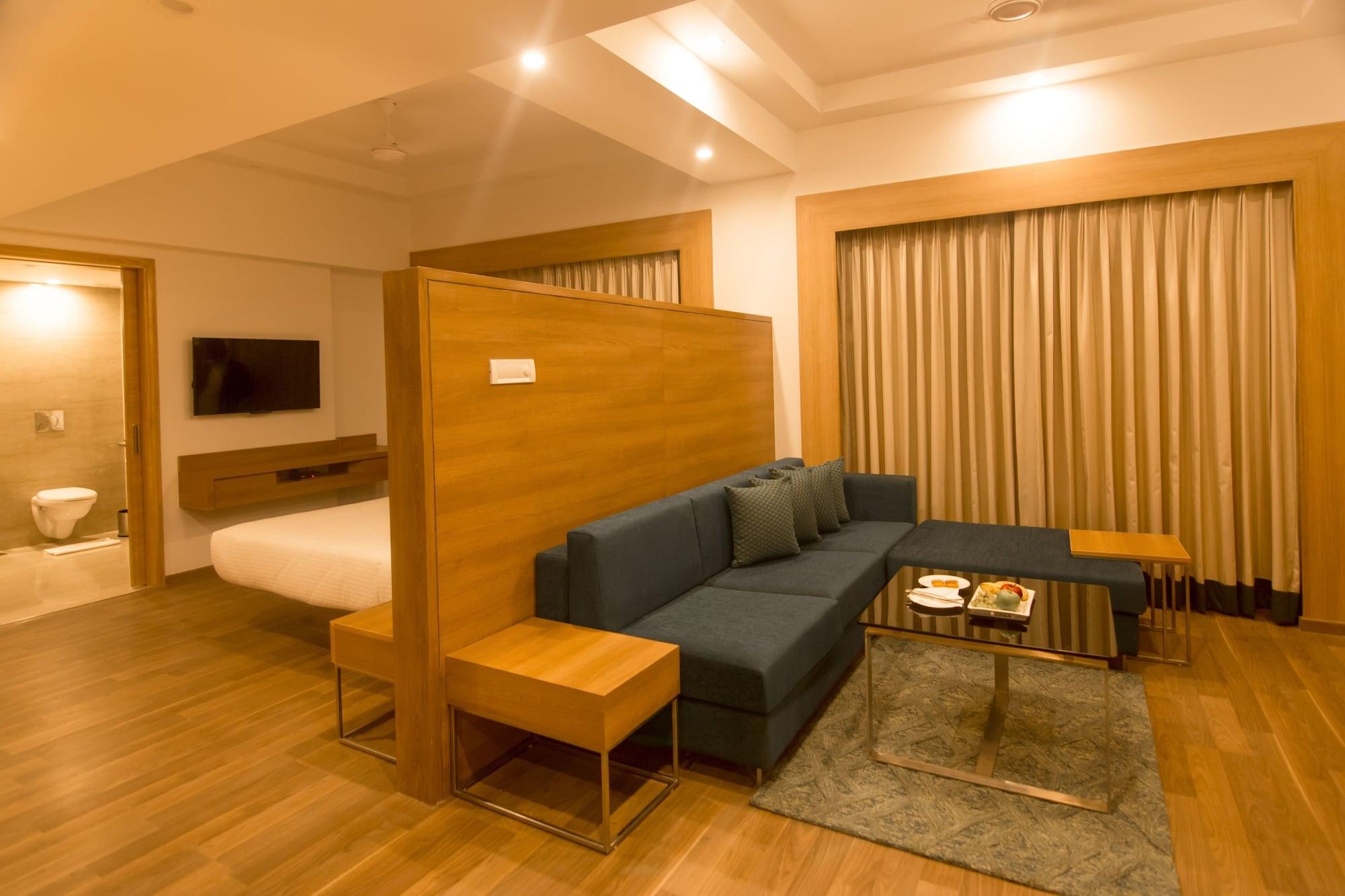 Lemon Tree Hotel, Sector 60, Gurugram Gurgaon Exterior photo