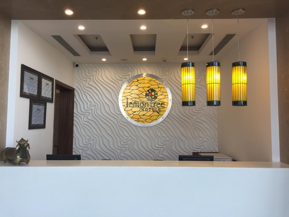 Lemon Tree Hotel, Sector 60, Gurugram Gurgaon Exterior photo