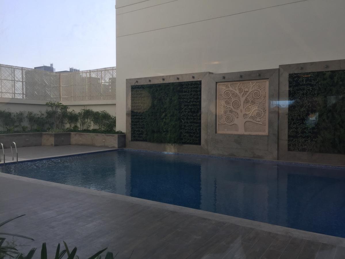 Lemon Tree Hotel, Sector 60, Gurugram Gurgaon Exterior photo